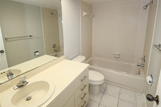 3203 LANDMARK DRIVE 2202, Clearwater, FL 33761