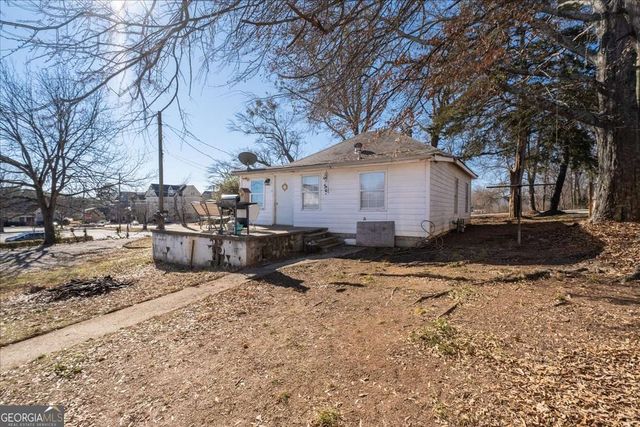 2930 Dallas Street NW, Kennesaw, GA 30144