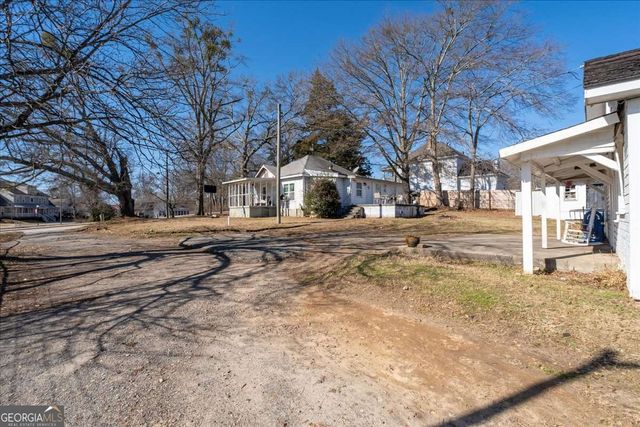 2930 Dallas Street NW, Kennesaw, GA 30144