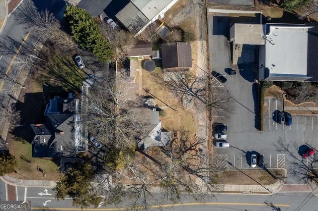2930 Dallas Street NW, Kennesaw, GA 30144
