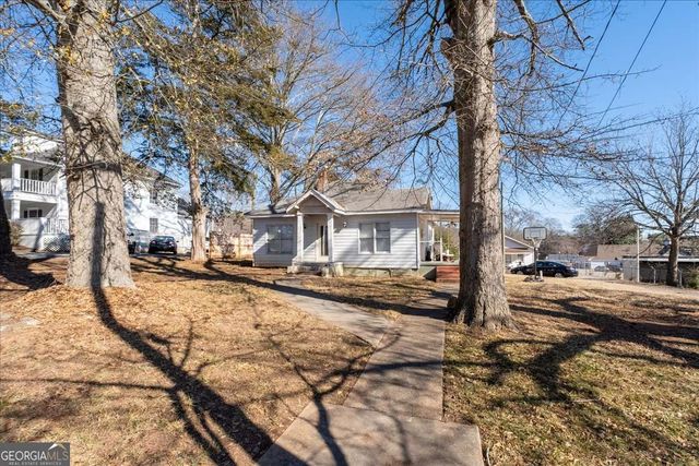 2930 Dallas Street NW, Kennesaw, GA 30144