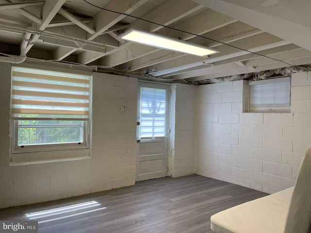 1019 HOWELLVILLE RD, Berwyn, PA 19312