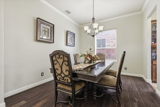 212 Matthew Avenue, Denton, TX 76210