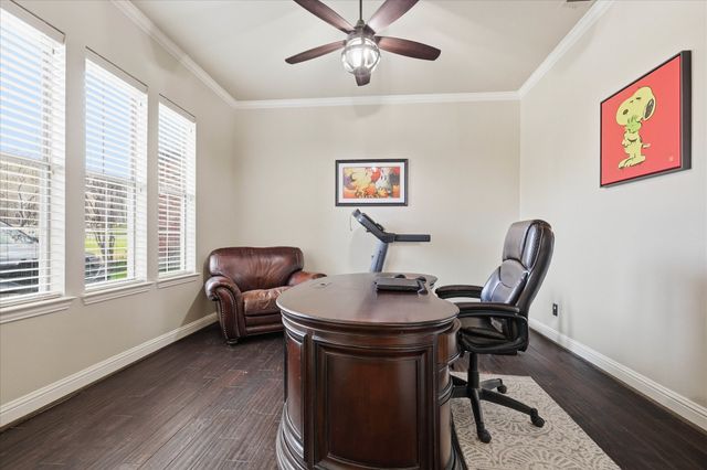 212 Matthew Avenue, Denton, TX 76210