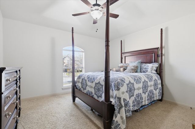 212 Matthew Avenue, Denton, TX 76210