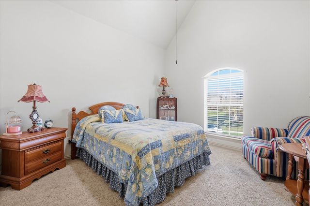 212 Matthew Avenue, Denton, TX 76210