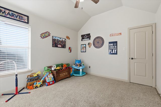 212 Matthew Avenue, Denton, TX 76210