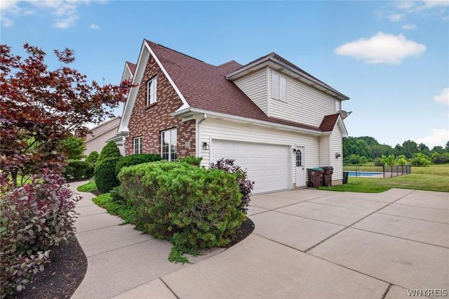123 Ashwood Lane, Orchard Park, NY 14127
