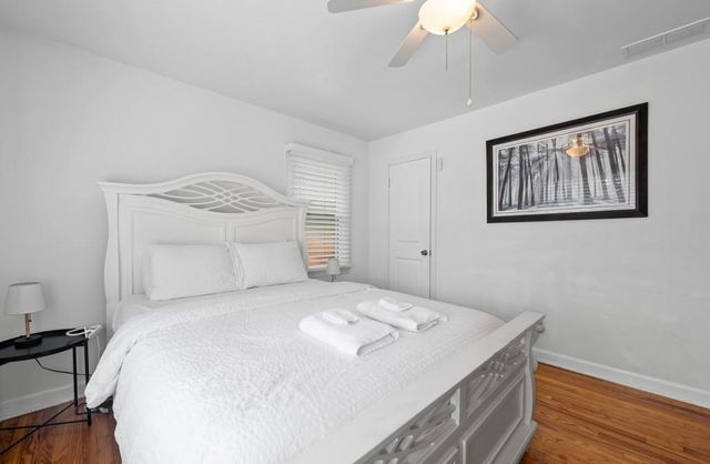 414 Charles Place, Roswell, GA 30075