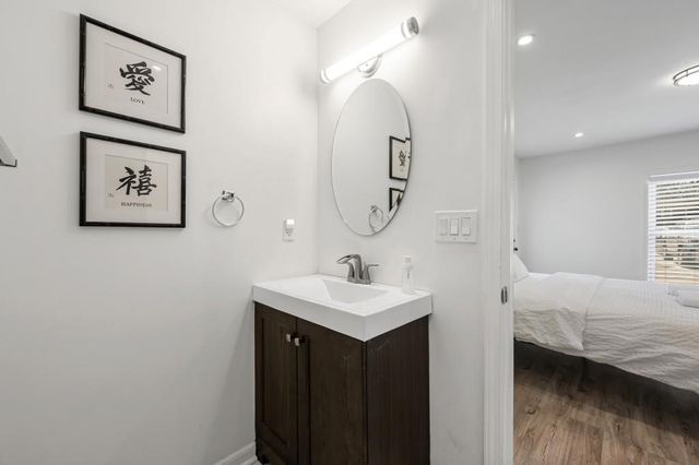 414 Charles Place, Roswell, GA 30075