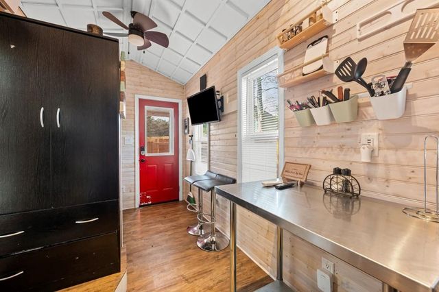 414 Charles Place, Roswell, GA 30075