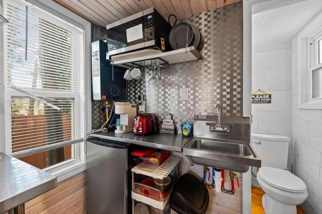 414 Charles Place, Roswell, GA 30075