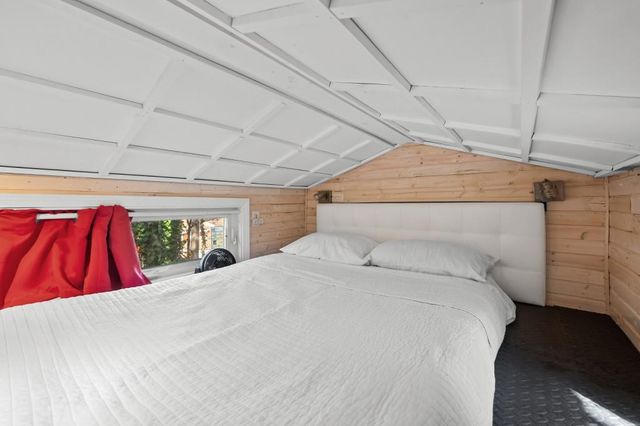 414 Charles Place, Roswell, GA 30075