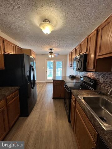 309 SHERANDO CIR, Stephens City, VA 22655