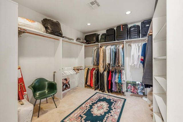 346 Crest Lake Drive, Palm Desert, CA 92211