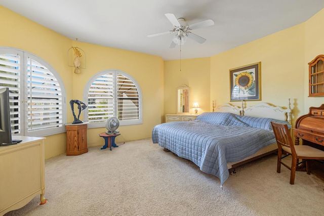 346 Crest Lake Drive, Palm Desert, CA 92211