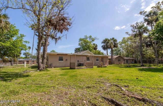 416 S Caroline Street, Daytona Beach, FL 32114