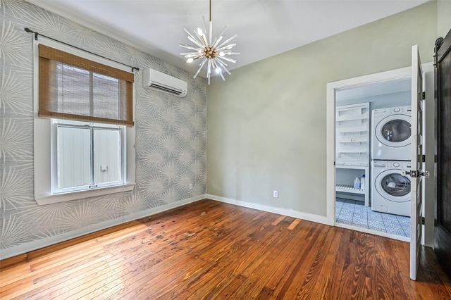 1411 26th St Street, Galveston, TX 77550