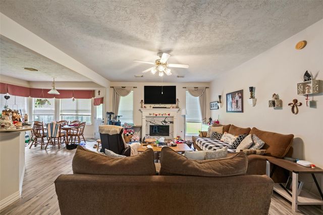 4015 Lime Creek Drive, Katy, TX 77450