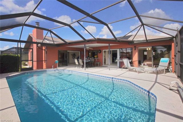 1422 SE 12th TER, Cape Coral, FL 33990