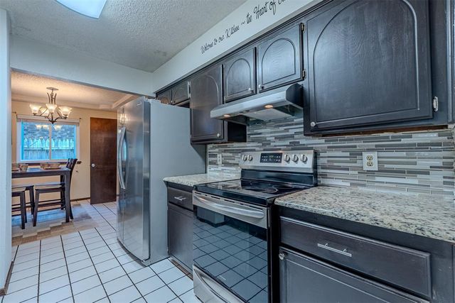 5113 Beacon Hill Road, Oklahoma City, OK 73135