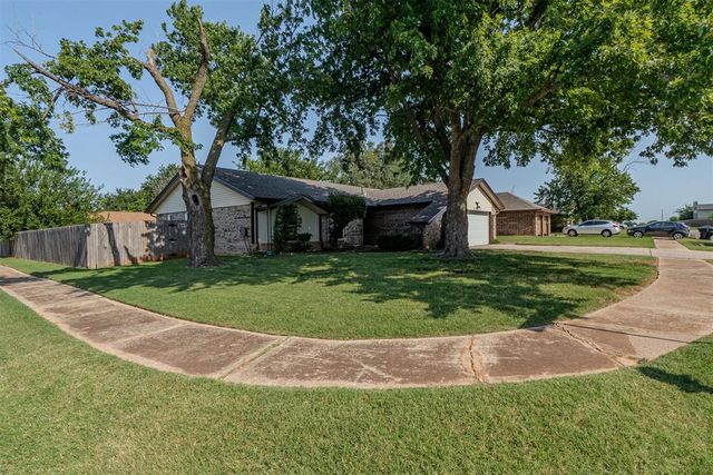 5113 Beacon Hill Road, Oklahoma City, OK 73135