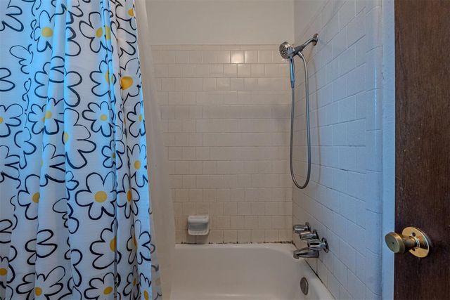 5113 Beacon Hill Road, Oklahoma City, OK 73135