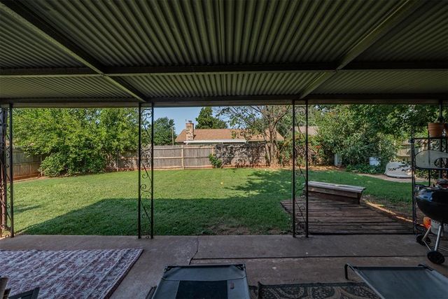 5113 Beacon Hill Road, Oklahoma City, OK 73135
