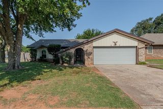 5113 Beacon Hill Road, Oklahoma City, OK 73135