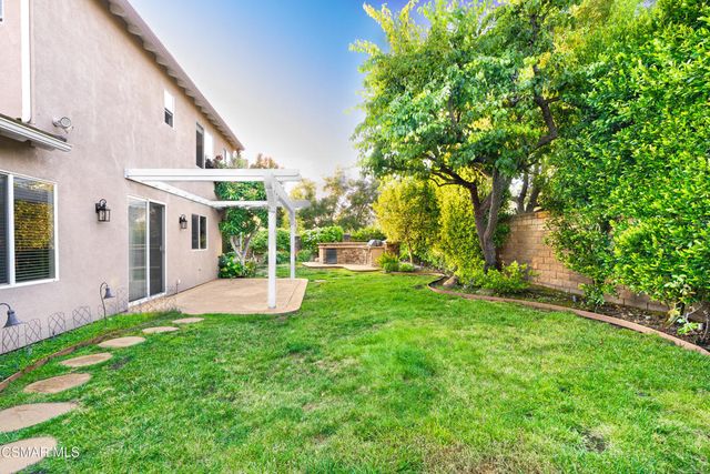 484 Via Helena, Newbury Park, CA 91320