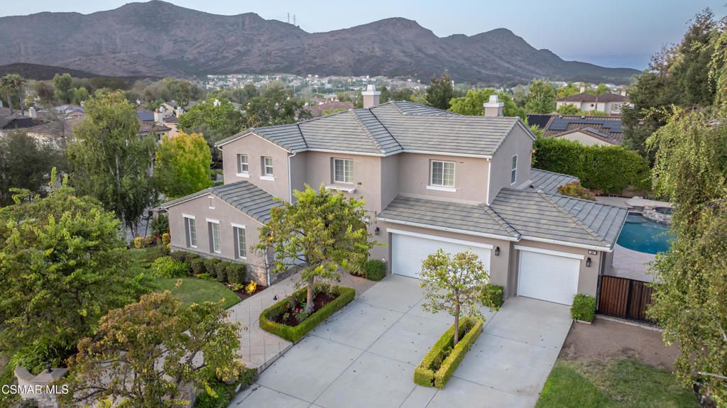 484 Via Helena, Newbury Park, CA 91320