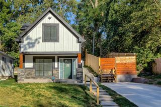 111 S 16th Street, Kansas City, KS 66102