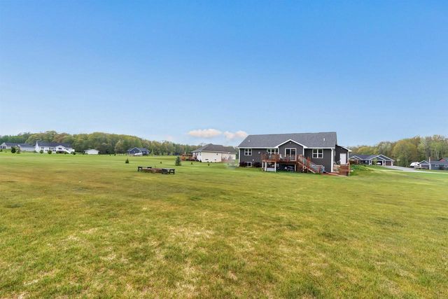 379 N SHADY LAWN CIRCLE, Sobieski, WI 54171