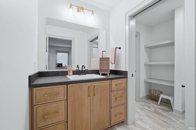14101 Elderflower Cove, Fort Wayne, IN 46845