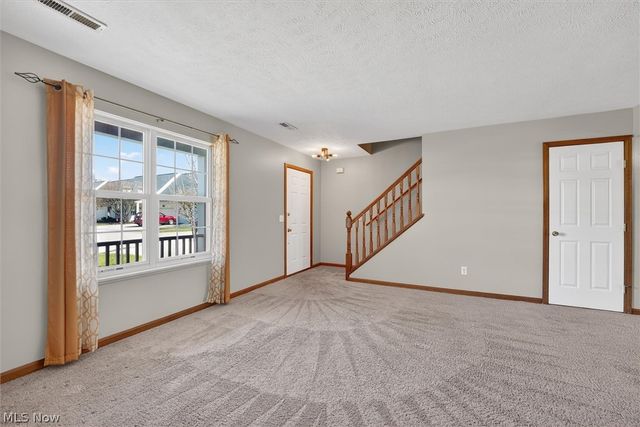 90 High Point Drive 27, Medina, OH 44256