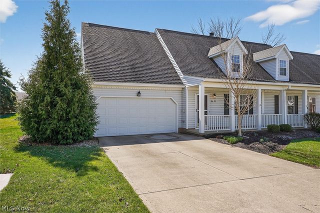 90 High Point Drive 27, Medina, OH 44256