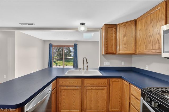 90 High Point Drive 27, Medina, OH 44256