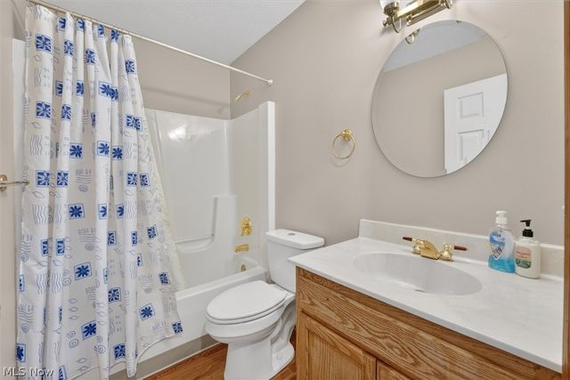 90 High Point Drive 27, Medina, OH 44256
