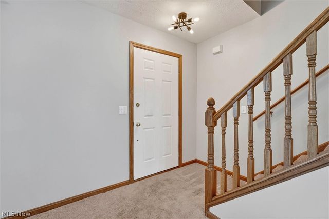 90 High Point Drive 27, Medina, OH 44256