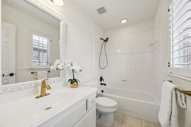 3232 Stonefield, The Colony, TX 75056