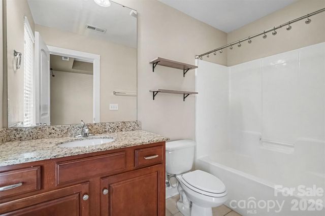 13913 Helen Benson Boulevard 189, Davidson, NC 28036