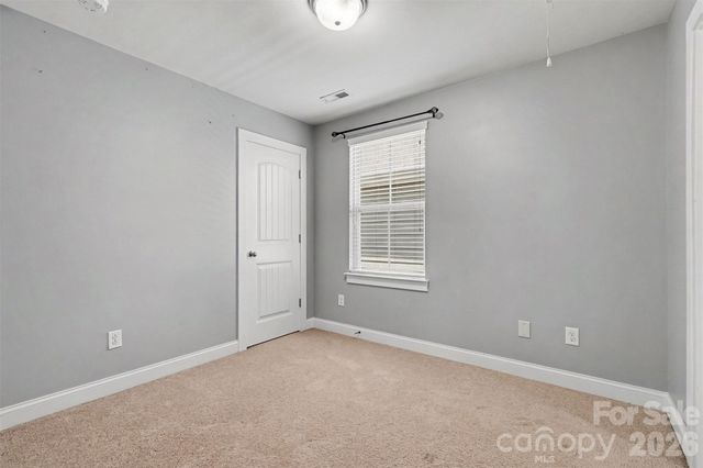13913 Helen Benson Boulevard 189, Davidson, NC 28036