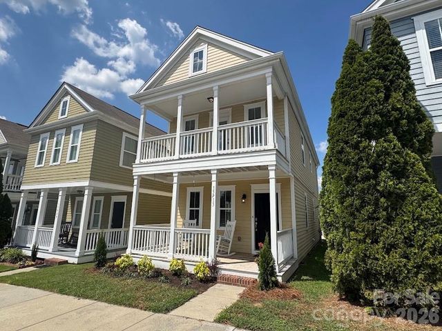 13913 Helen Benson Boulevard 189, Davidson, NC 28036