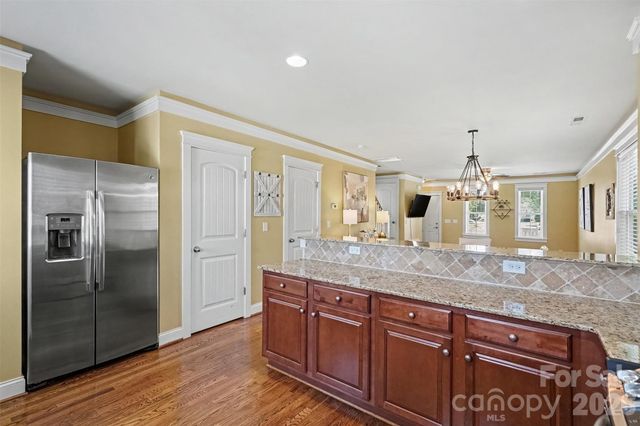 13913 Helen Benson Boulevard 189, Davidson, NC 28036
