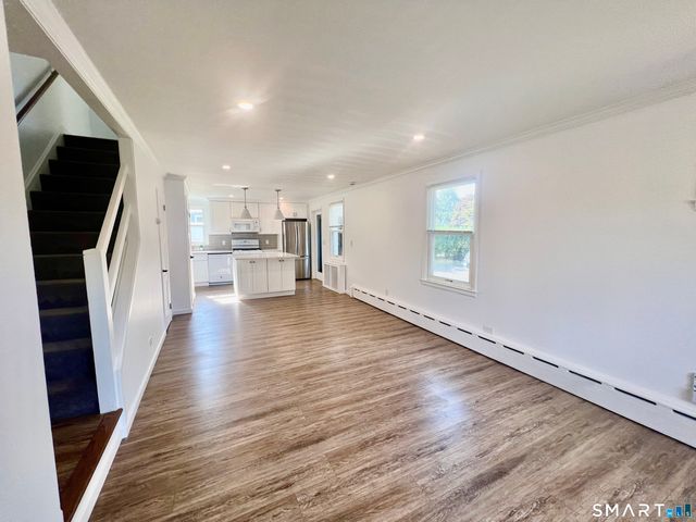 11 Tuller Road, Fairfield, CT 06825