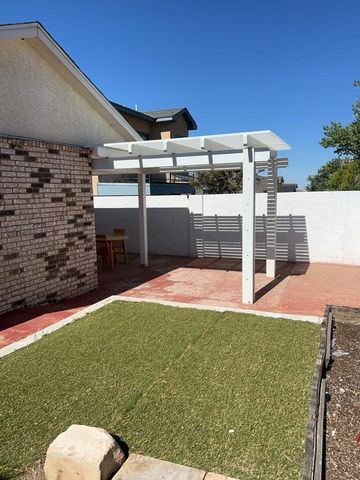 13129 Neon Avenue NE, Albuquerque, NM 87112