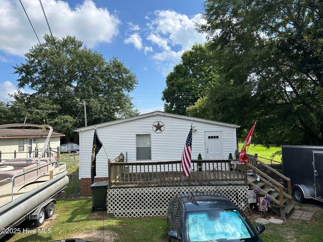 17090 Old Lumberton Road, Laurinburg, NC 28352