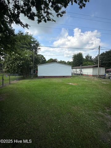 17090 Old Lumberton Road, Laurinburg, NC 28352