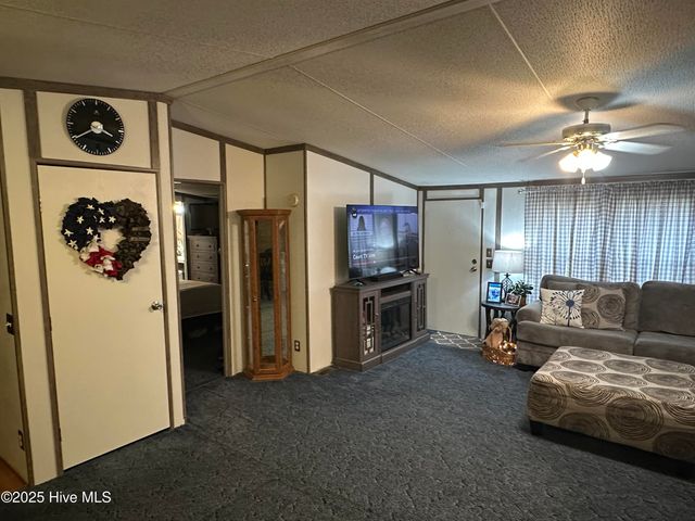 17090 Old Lumberton Road, Laurinburg, NC 28352