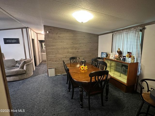17090 Old Lumberton Road, Laurinburg, NC 28352